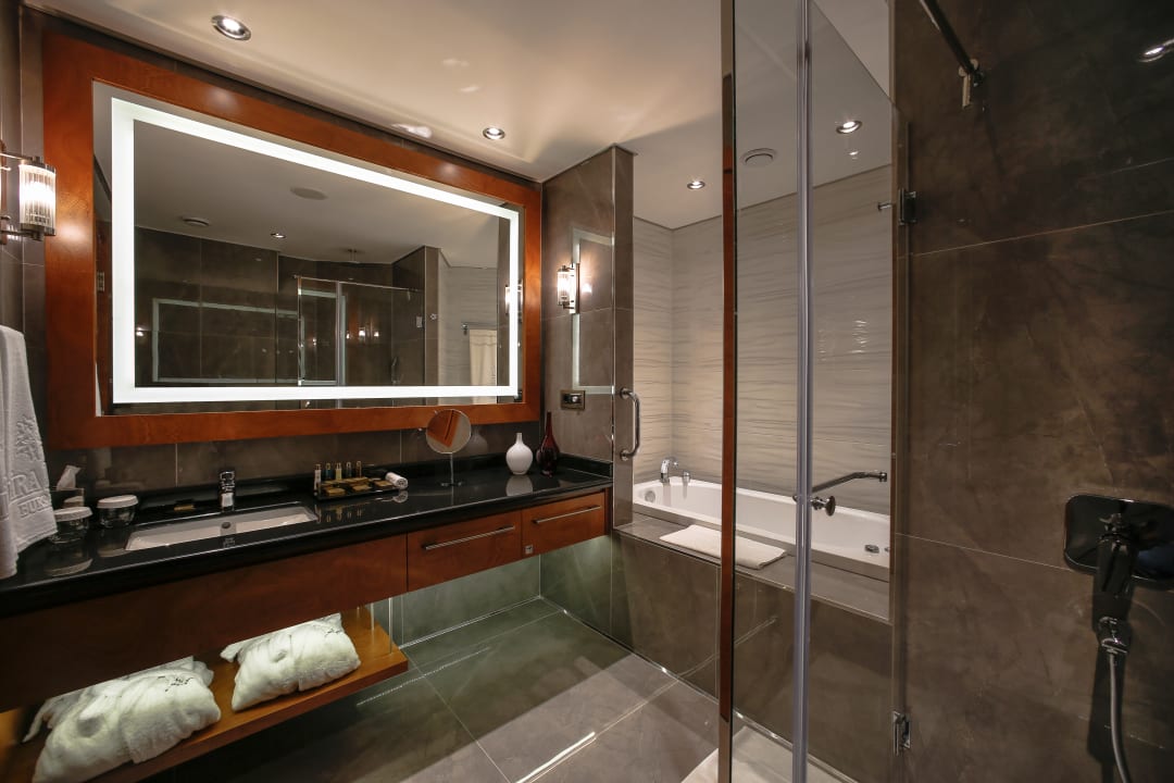 Zimmer Almira Hotel Thermal Spa & Convention Center