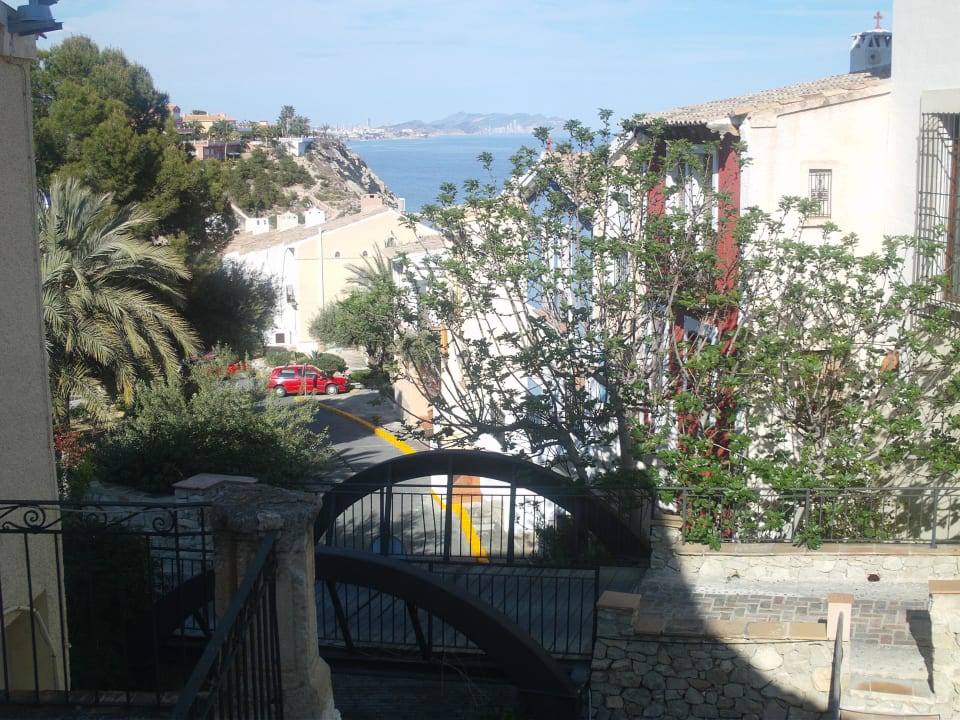 Blick vom Café Richtung Meer Occidental Pueblo Acantilado