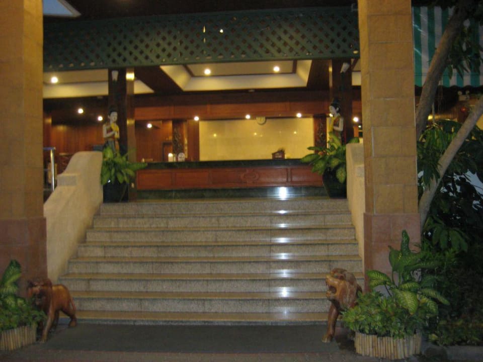 Hotellobby Hotel Grand Jomtien Palace