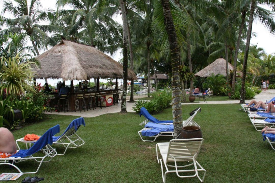 Poollandschaft PARKROYAL Penang Resort