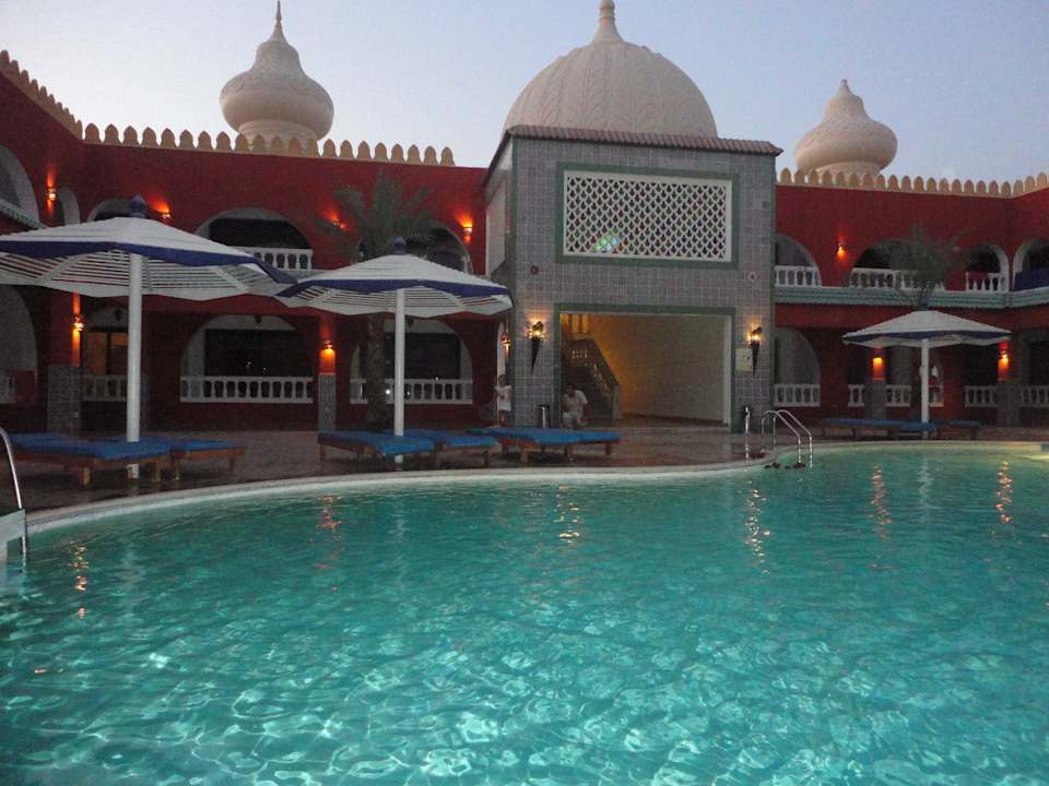 Wnętrze hotelu Pickalbatros Alf Leila Wa Leila Resort - Neverland Hurghada