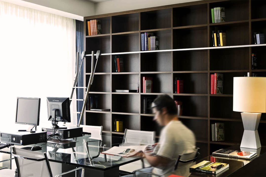 B Corner BessaHotel Boavista