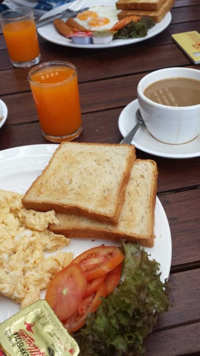 Frühstück Hotel See Through Resort Haad Yao