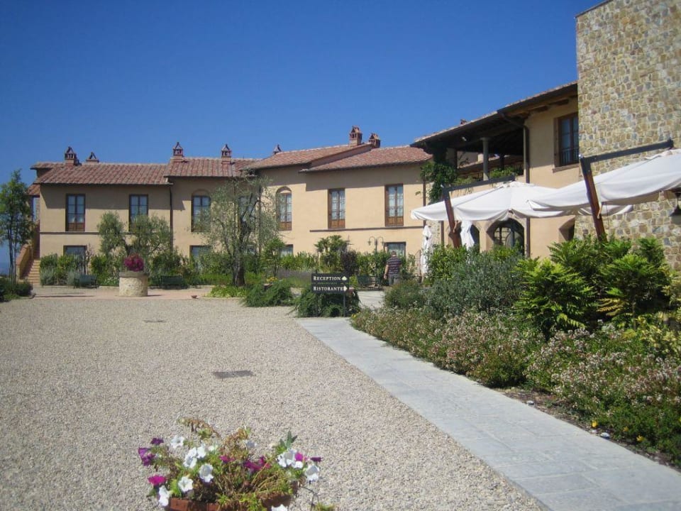 Frontansicht Hotel Relais Borgo Di Cortefreda