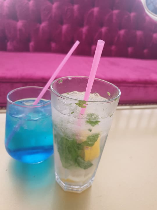 Gastro Dream World Palace Hotel