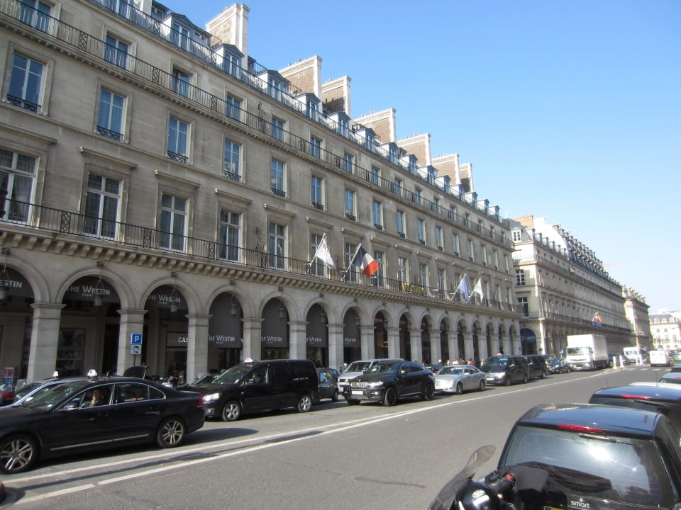 Außenansicht von der anderen Strassenseite Hotel The Westin Paris
