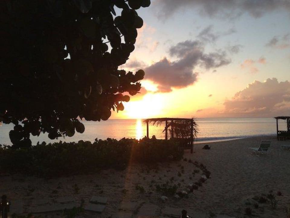 Sonnenuntergang Hotelbar Keyonna Beach Resort Antigua - Adults only