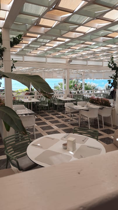 Gastro Can Garden Resort