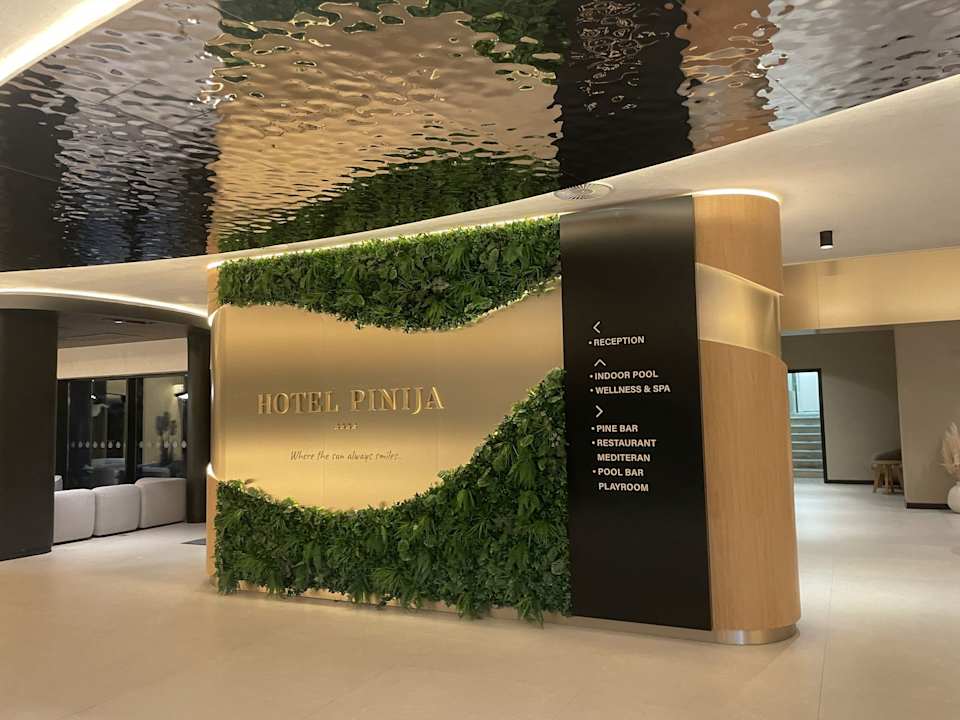 Lobby Hotel Pinija