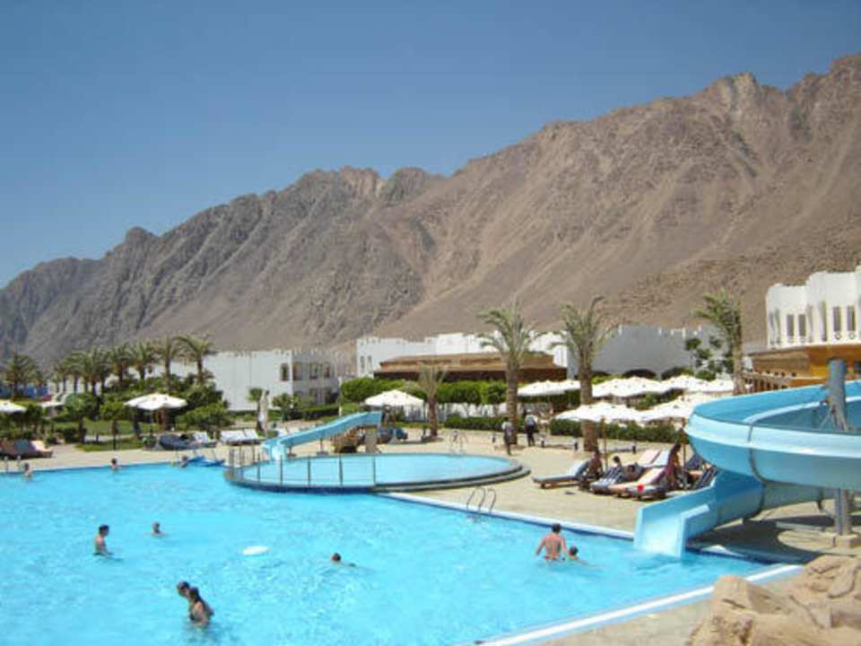 Pool Happy Life Village
