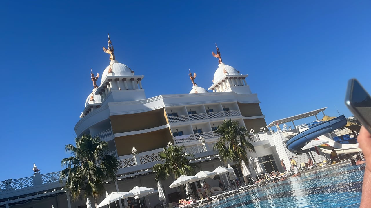 Außenansicht Oz Hotels Sui Resort