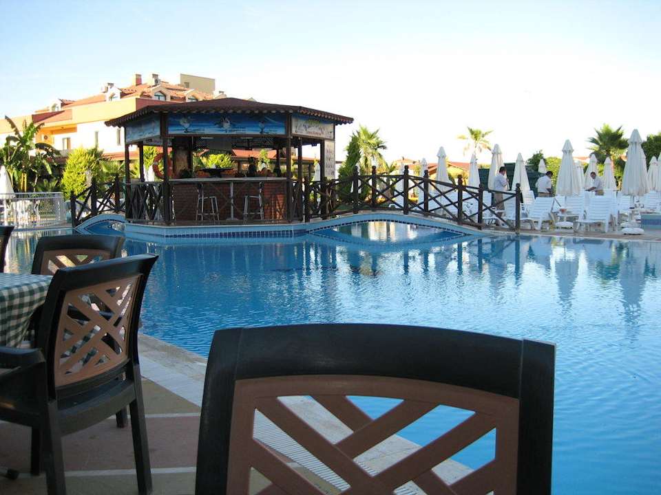 Poolbar Grand Seker Hotel