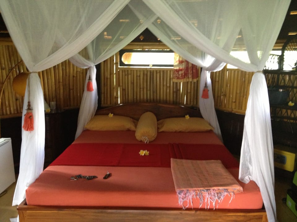 Bett Kali Manik Eco Resort