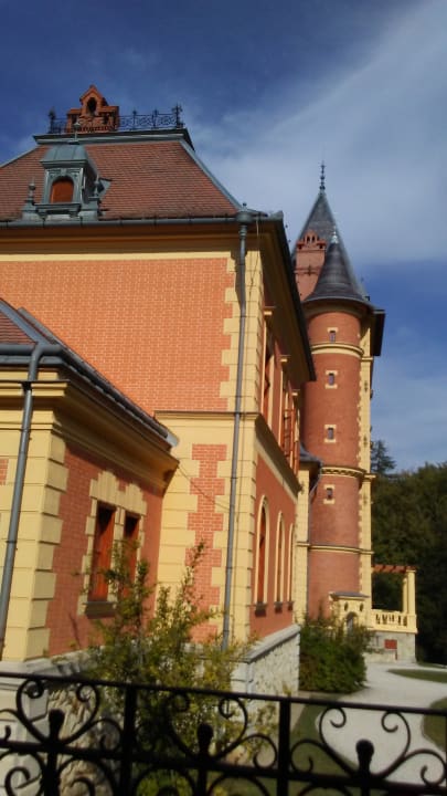 Außenansicht Kastélyhotel Sasvár Resort