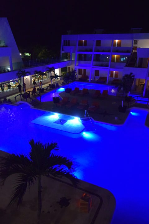 Pool Hotel Flamingo Cancun Resort