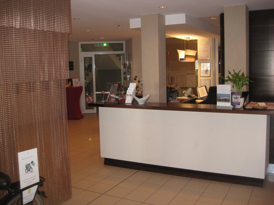 Rezeption Das Ahlbeck Hotel & SPA
