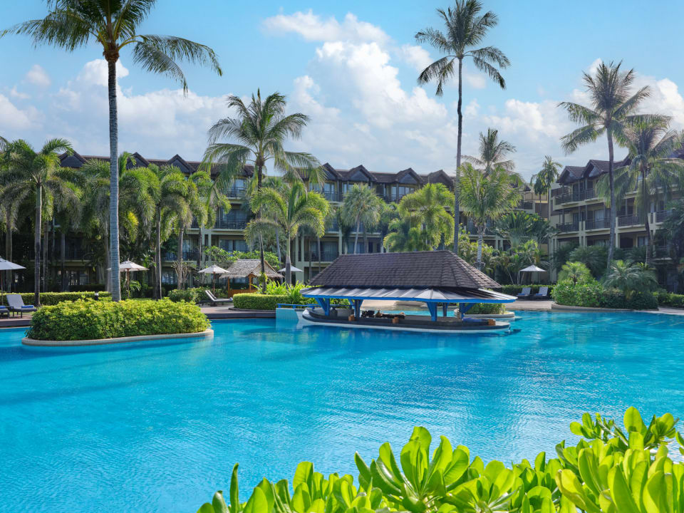 Pool Phuket Marriott Resort And Spa Merlin Beach Patong Beach • Holidaycheck Phuket Thailand