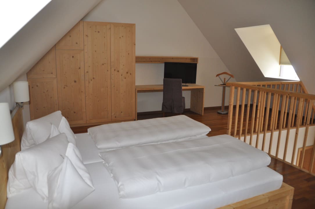 Elternschlafteil auf der Galerie (offen) Traube Braz Alpen.Spa.Golf.Hotel