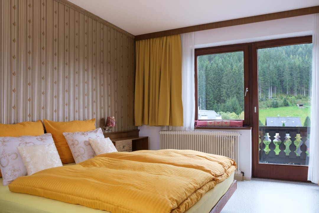 Zimmer Alpenpension Weltsprachen