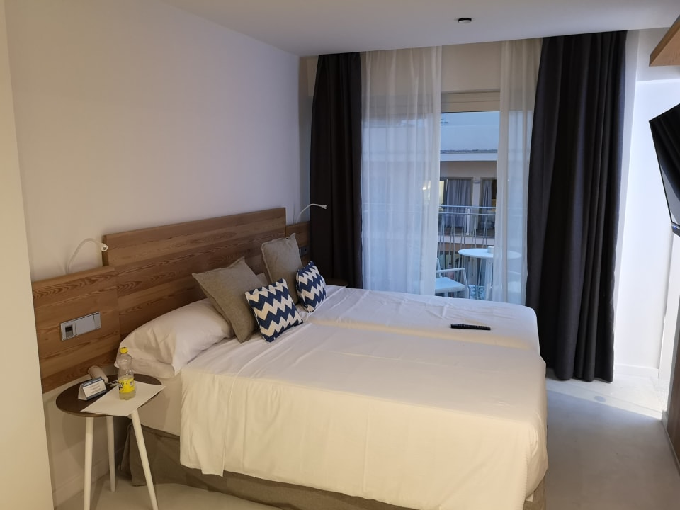 Zimmer Hotel The Sky - Adults only