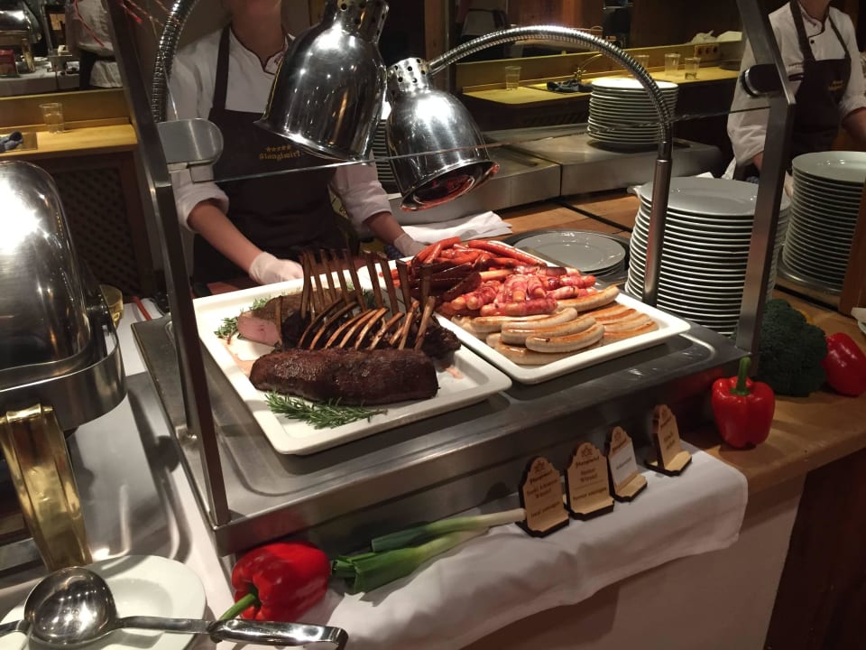 Tiroler Bauerbuffet  Biohotel Stanglwirt