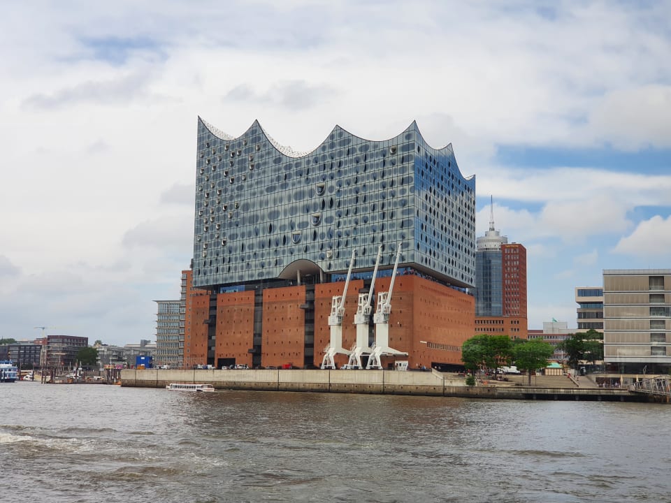 Außenansicht The Westin Hamburg