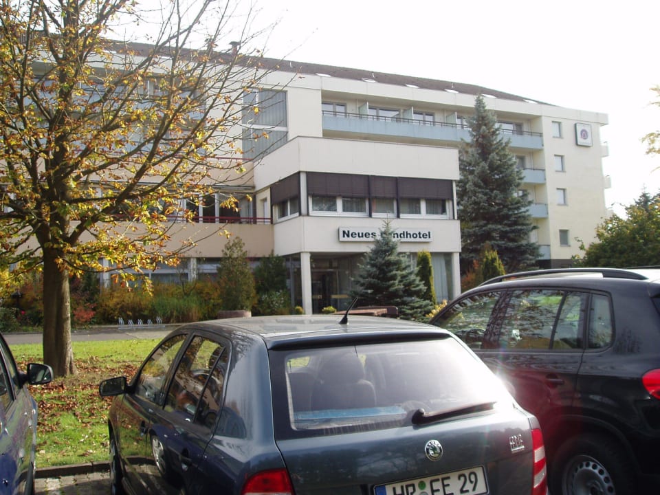 Parkplatz / Hoteleingang Neues Landhotel Vogelsberg