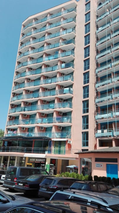 Bebauung rundum Sentido Bellevue Beach