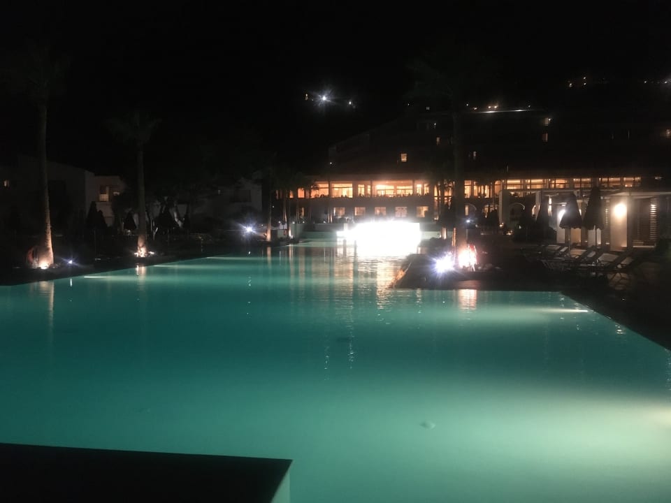 Pool Grecotel LUXME Dama Dama