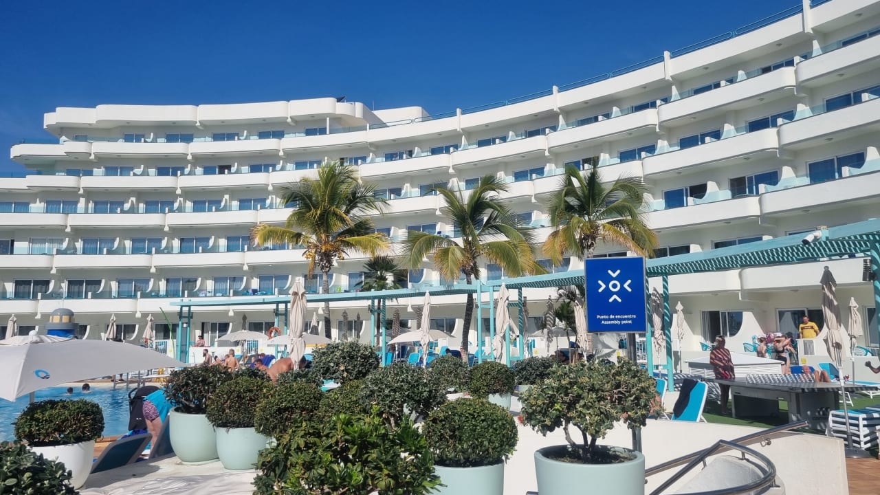 Außenansicht HOVIMA La Pinta Beachfront Family Hotel