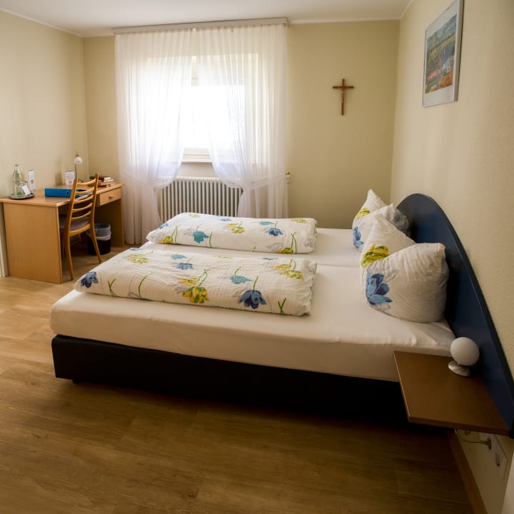 Zimmer Kloster Maria Hilf