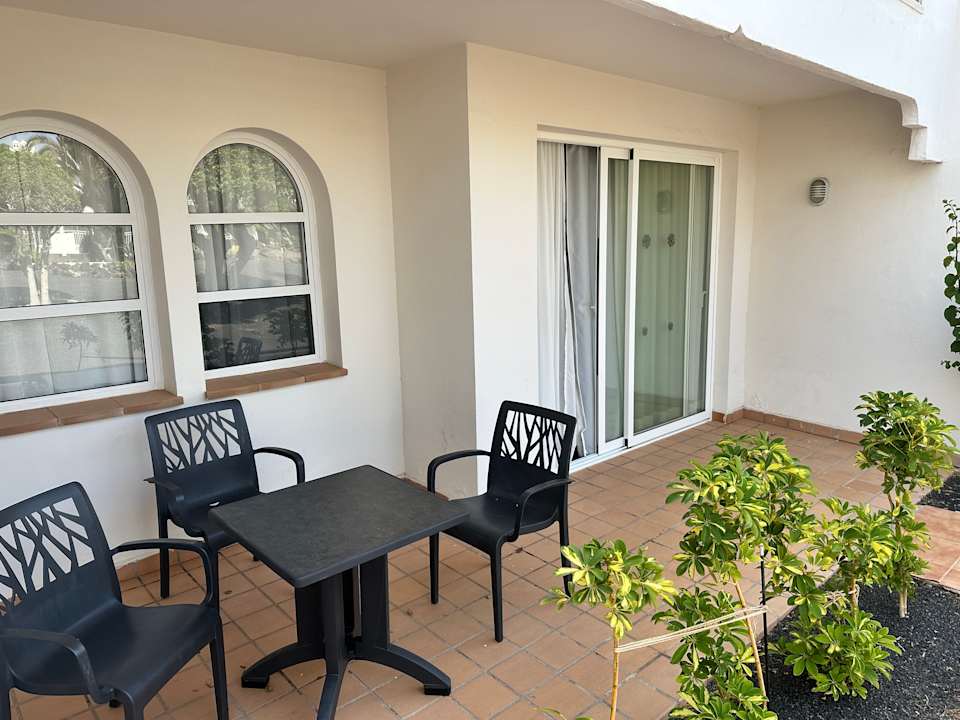 Zimmer H10 Ocean Suites