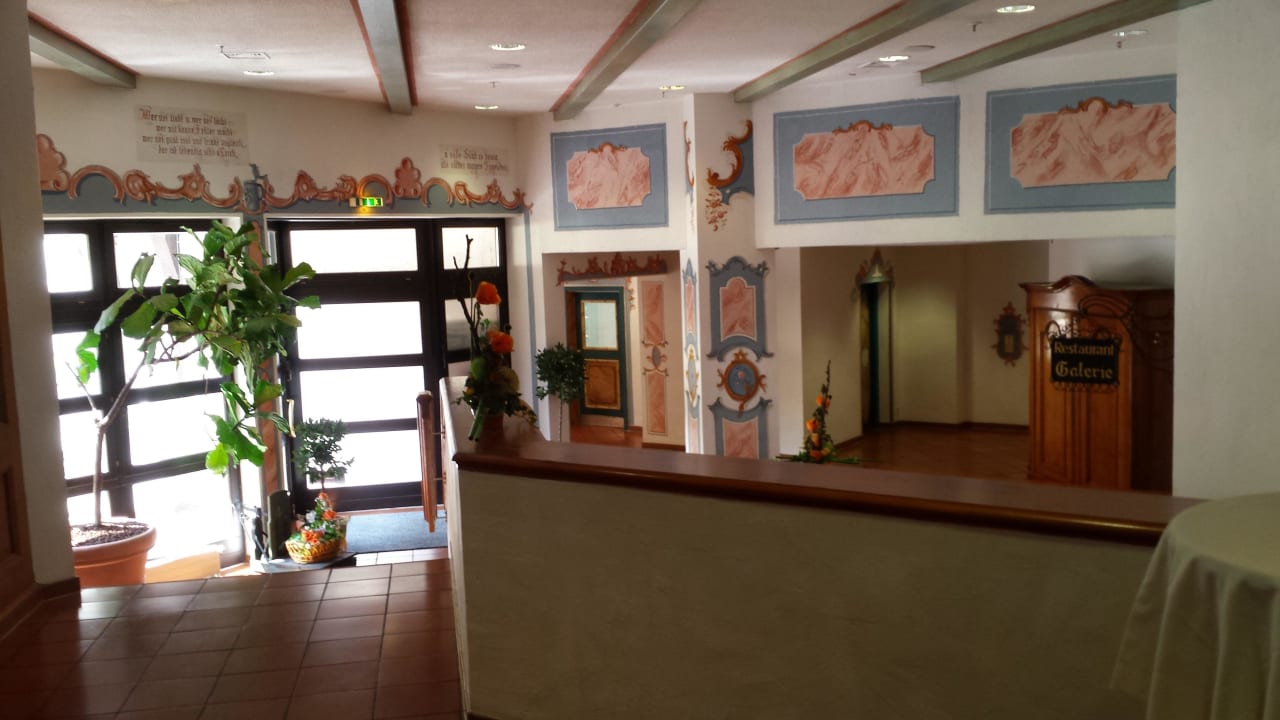 Inside Hotel Riessersee Hotel