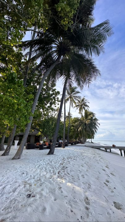 Strand Meeru Maldives Resort Island