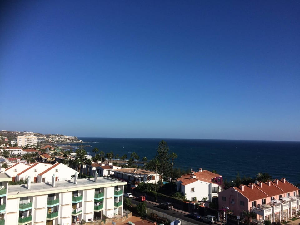 Ausblick von der Dachterrasse LABRANDA Marieta - Adults only