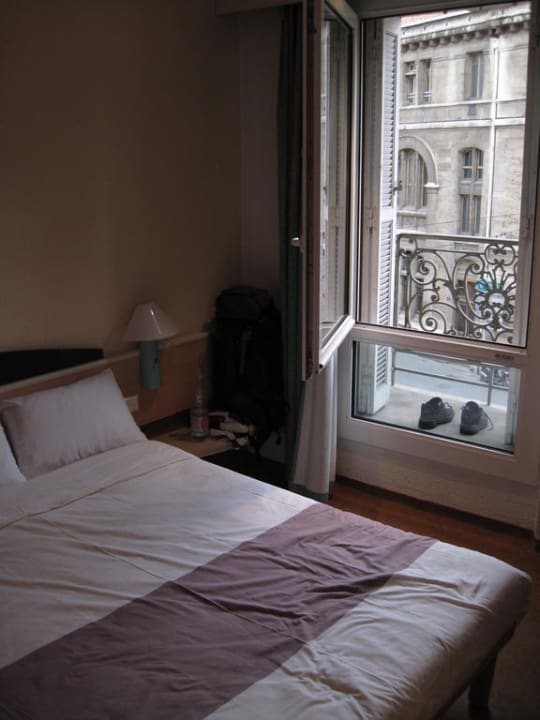 Streetview ibis Marseille Centre Vieux-Port