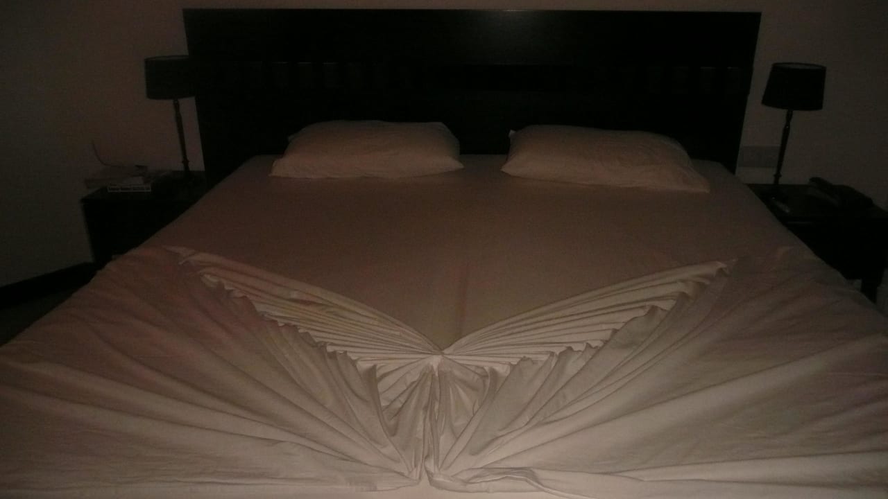 Immer neue Bettmotive Embudu Village