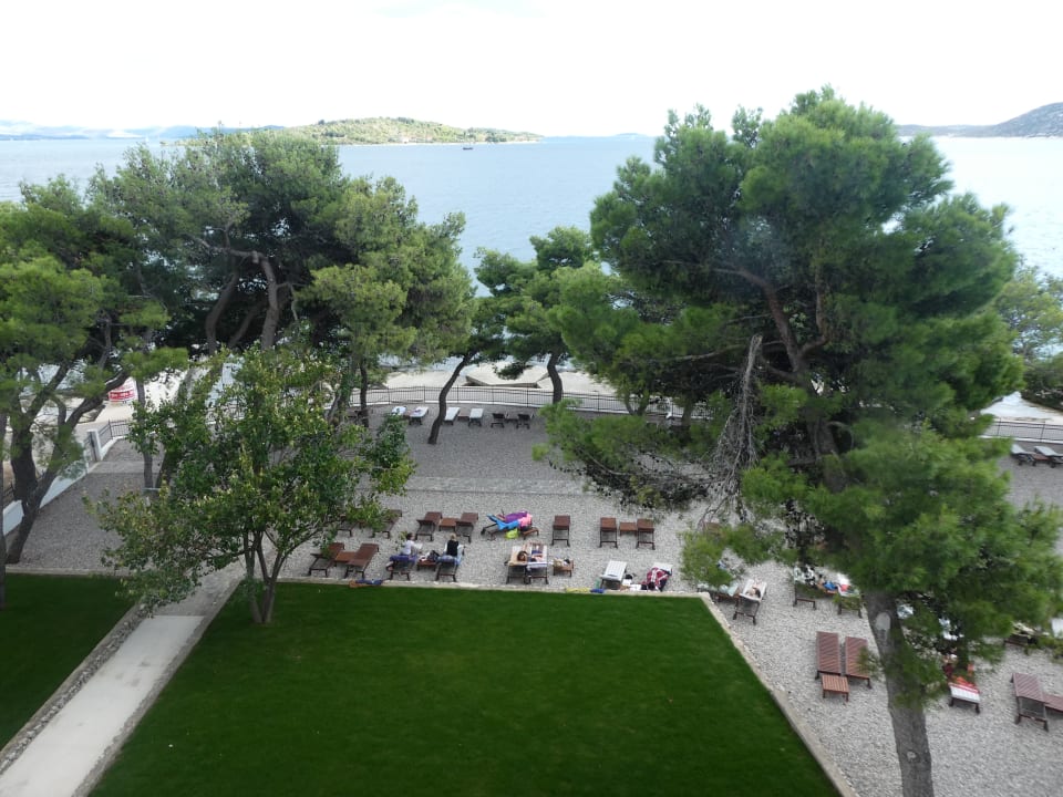 Gartenanlage Villas Arausana & Antonina