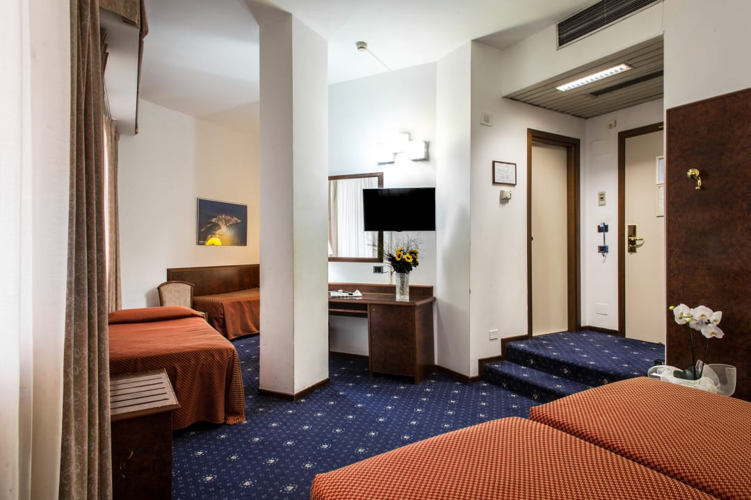 Zimmer Hotel Mirage Florence