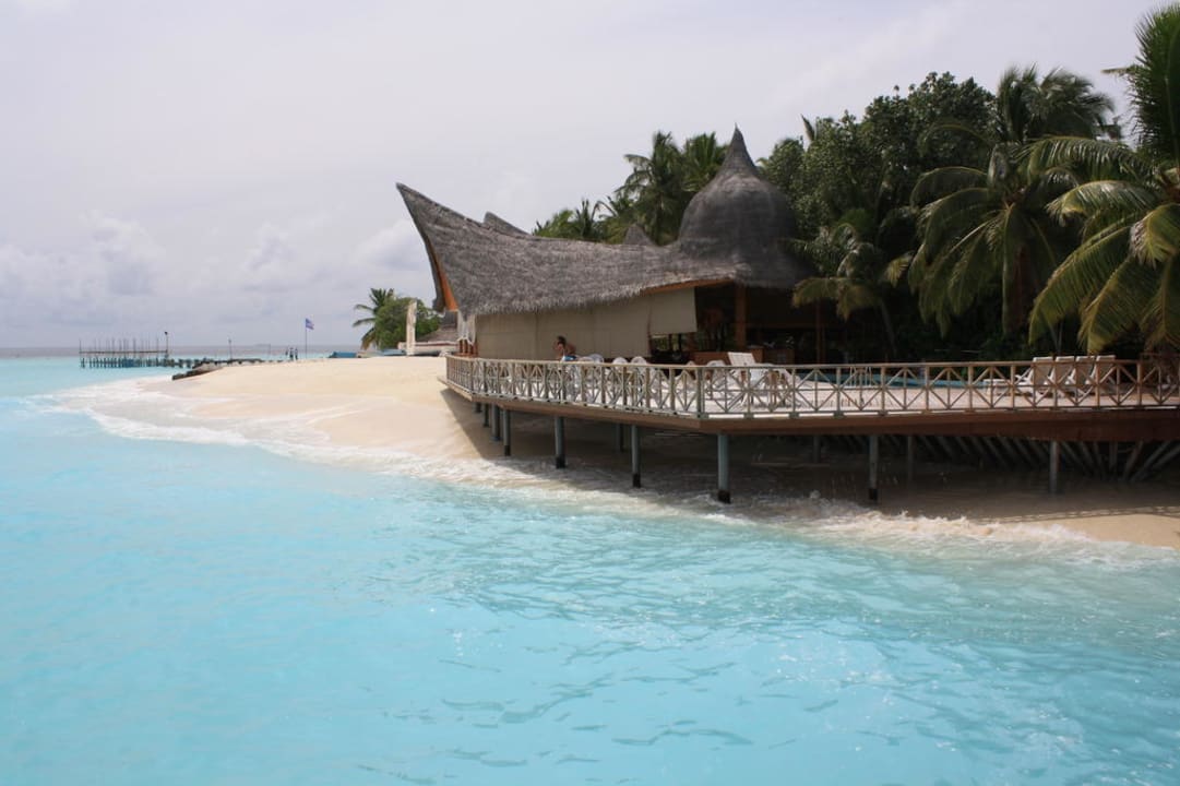 Restaurant mit Terrasse Thulhagiri Island Resort