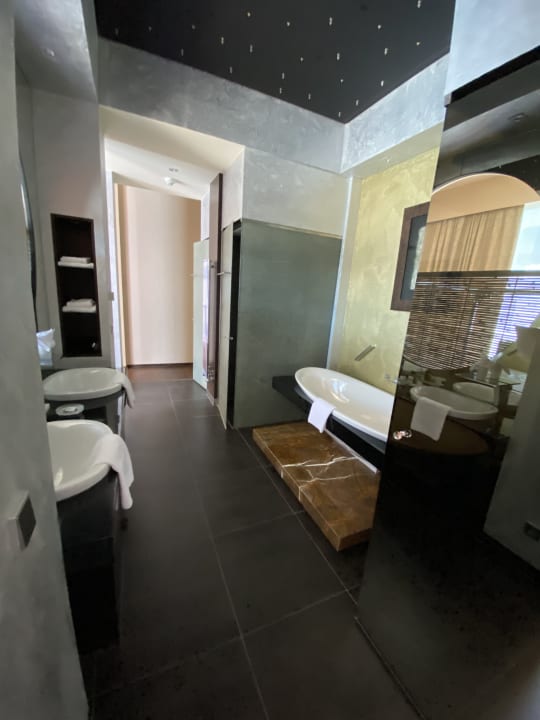 Zimmer Linsberg Asia Hotel & Spa