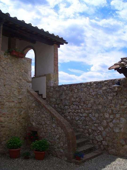 Treppe zu den Zimmern Hotel Borgo Gallinaio