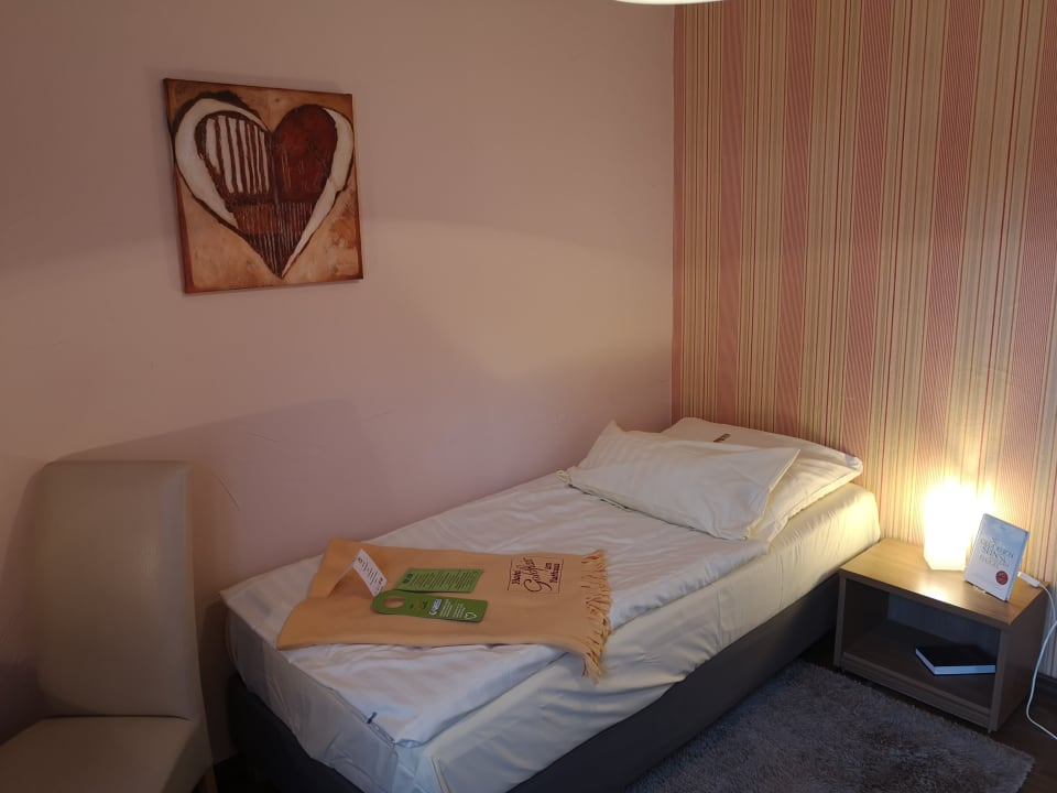 Zimmer Hotel Goldflair am Rathaus