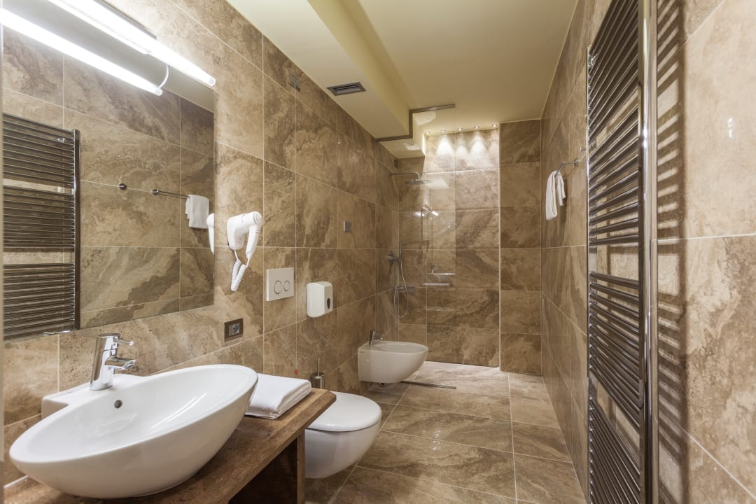Zimmer Garda Suite Hotel - Tonelli Hotels