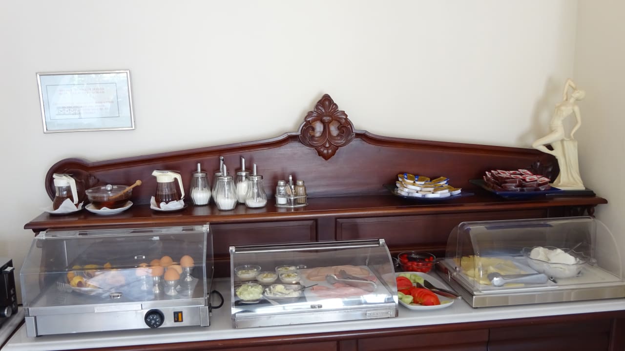 Frühstück im Artemis Hotel Artemis