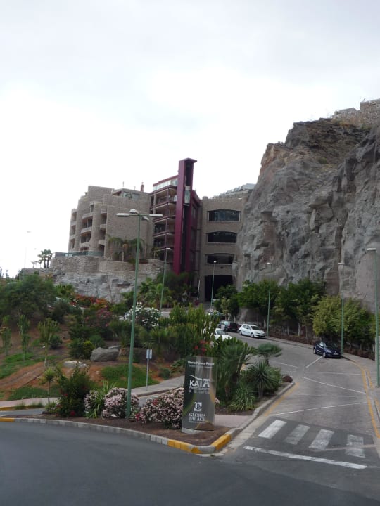 Einfahrt Hotel Gloria Palace Royal Hotel & Spa