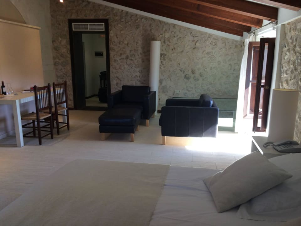 Schön großer Raum Hotel Monnaber Vell