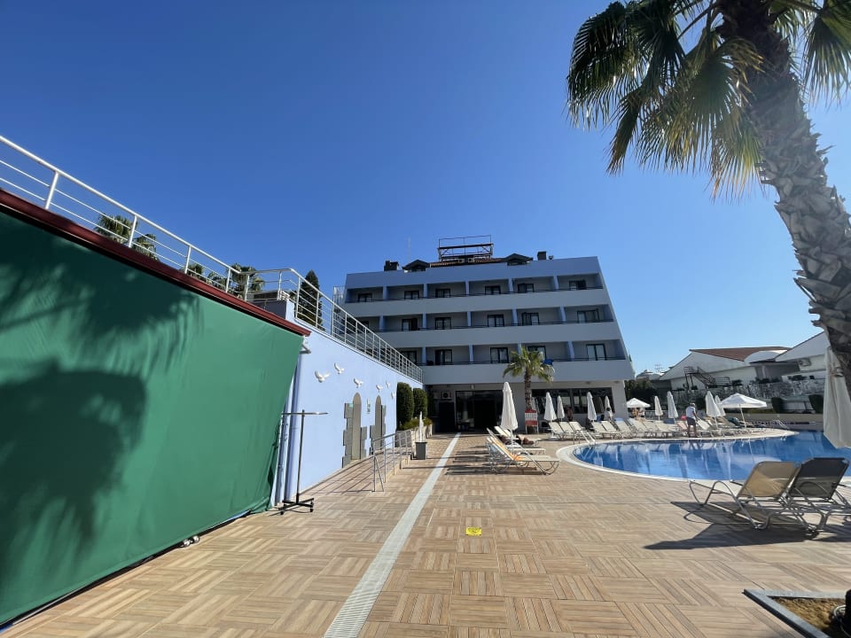 Pool Grand Seker Hotel
