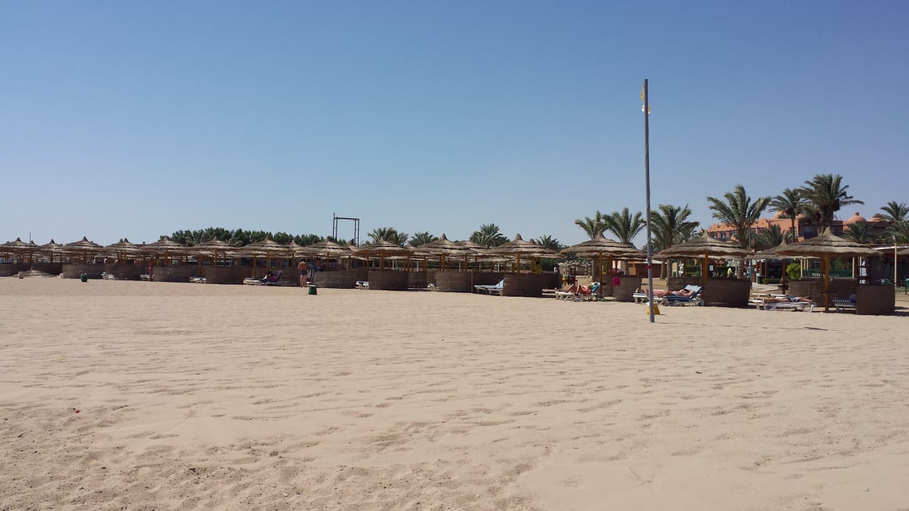 Strand Hotel Titanic Palace