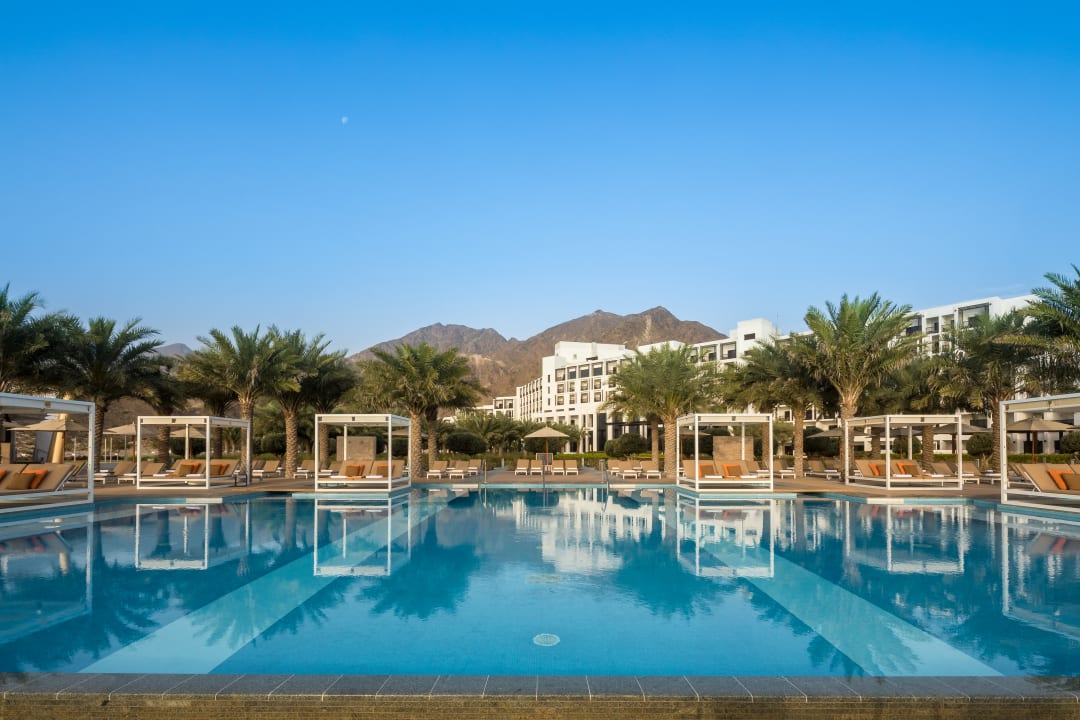 Pool InterContinental Fujairah Resort